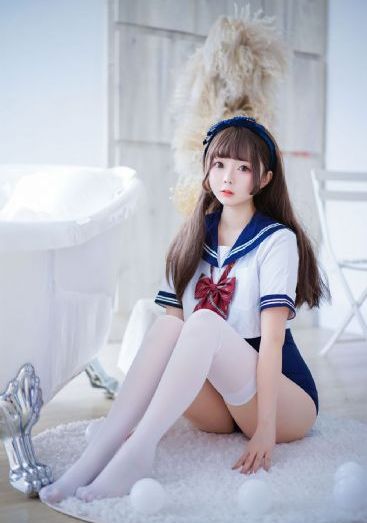 善良的秘书滋润2