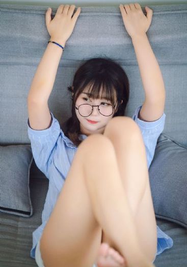 《年轻的小婊孑2》韩剧