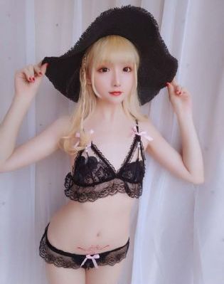 年轻的秘书3在线观看