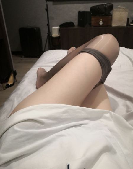 诱人的秘书滋味2