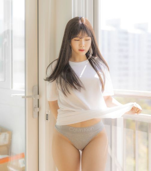 我和女闺蜜69式互慰
