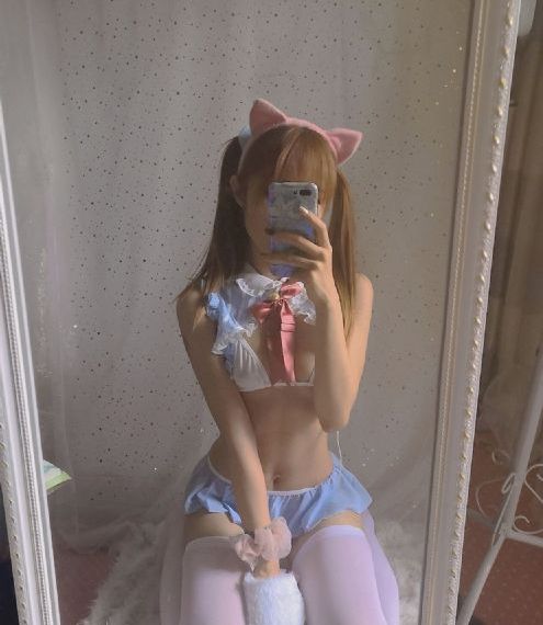 《欲望中的女人》