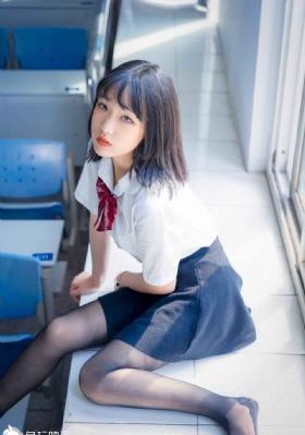 韩剧一边面膜