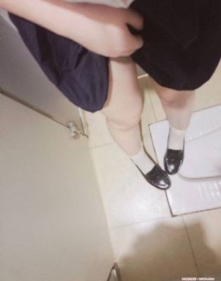 善良的朋友的妻子