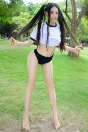 《云边有个小卖部》电影