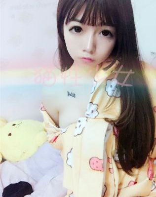 《偷窥女教师》在线观看